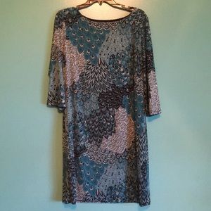 Gorgeous patterned knee-length dress